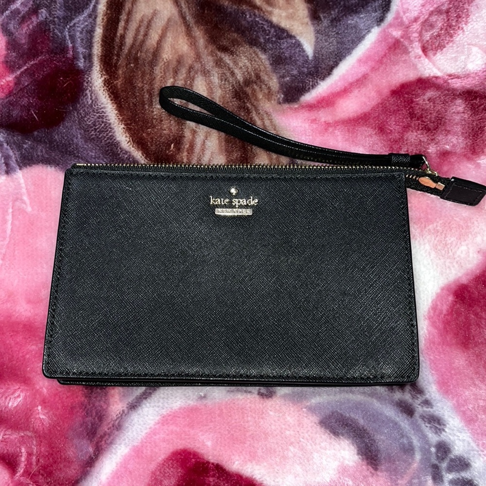 Kate spade wristlet